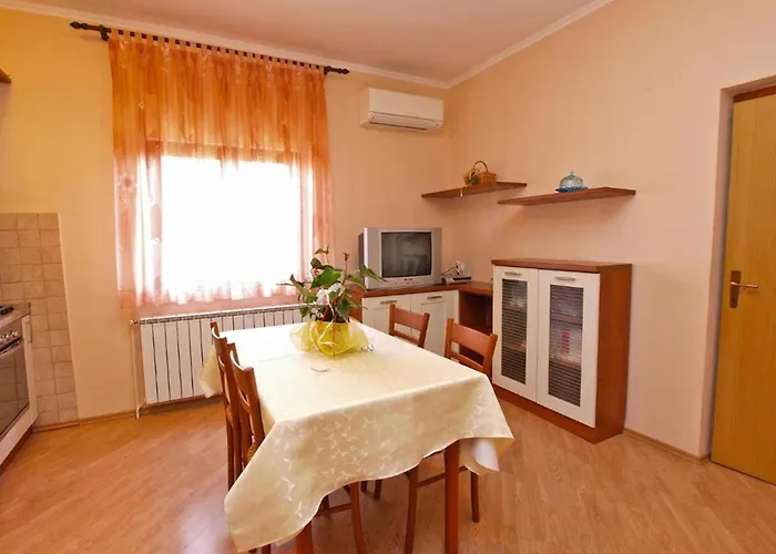 Charming In Appartement