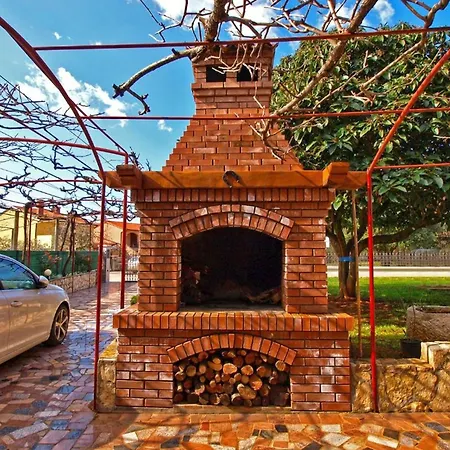 Апартаменты Charming In