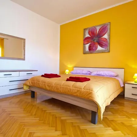 Charming In Lejlighed Rovinj